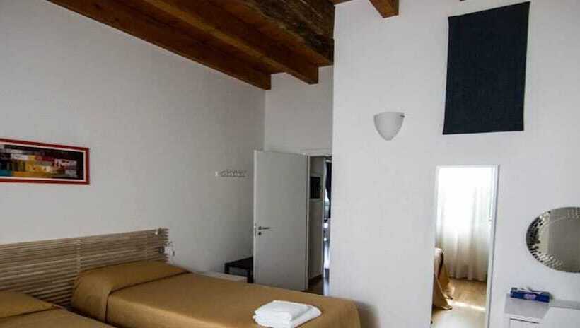 ベッドアンドブレックファースト Golf Valcurone