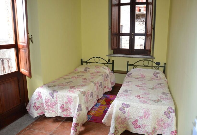 ベッドアンドブレックファースト La Roccia