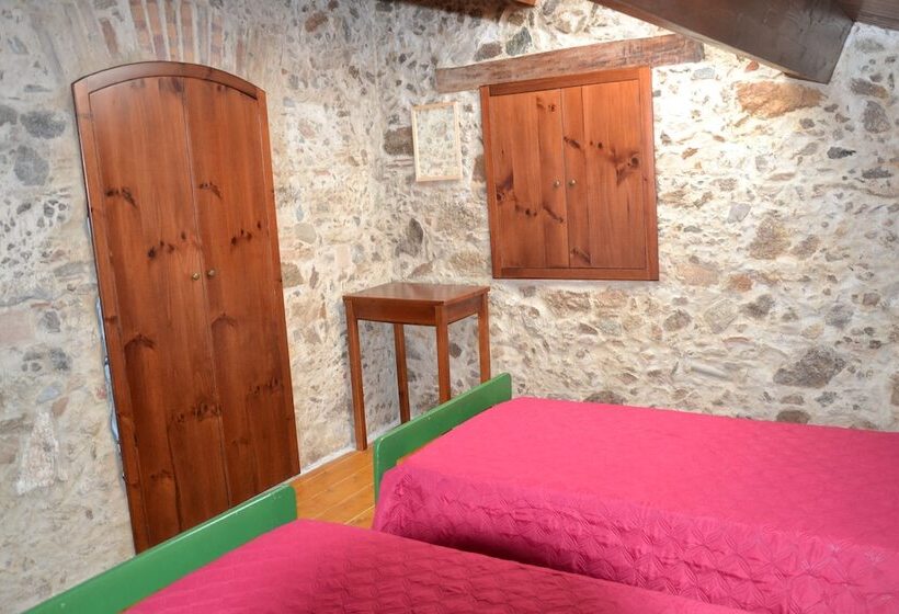 ベッドアンドブレックファースト La Roccia