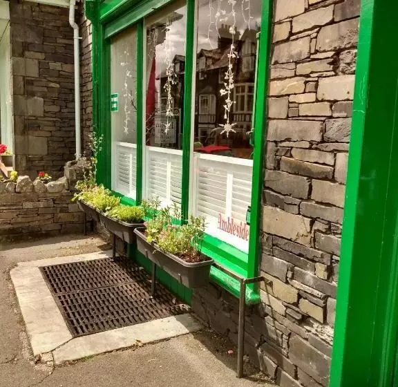 Aamiaismajoitus (B&B) The Lakes B And B