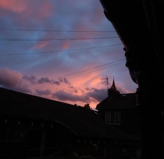 Bed and Breakfast The Lakes B And B