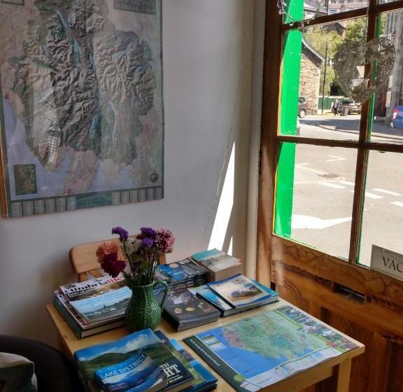 Bed and Breakfast The Lakes B And B