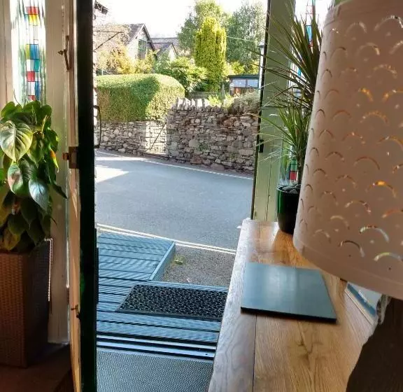 Aamiaismajoitus (B&B) The Lakes B And B