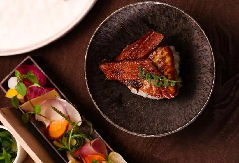 簡易ホテル Nipponia Hotel Takehara Saltworks Town