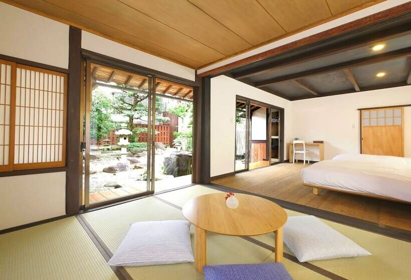 Hostel Nipponia Hotel Takehara Saltworks Town