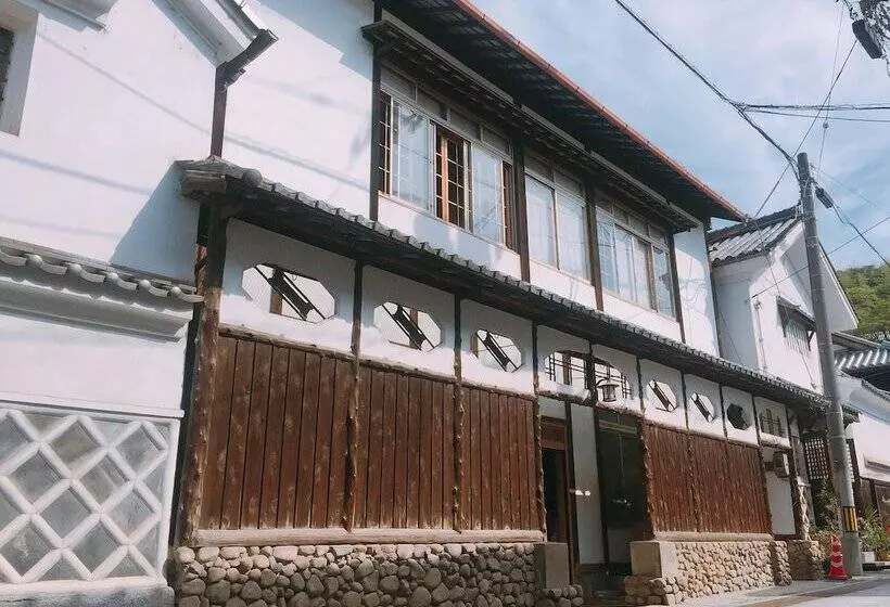 簡易ホテル Nipponia Hotel Takehara Saltworks Town