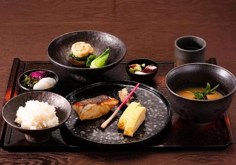 簡易ホテル Nipponia Hotel Takehara Saltworks Town