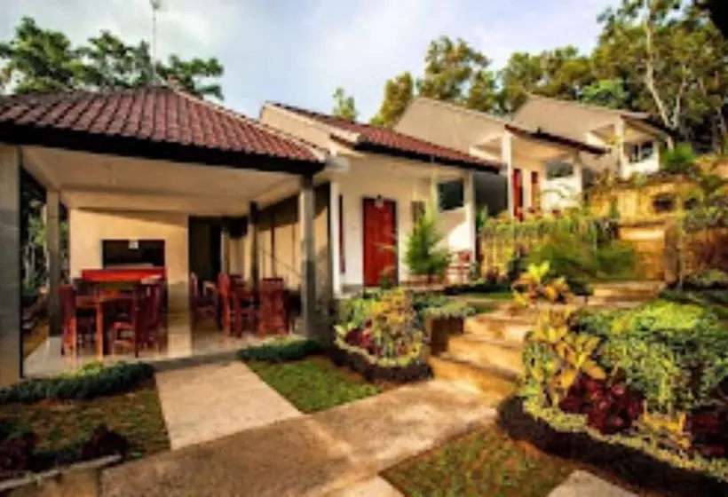 Hostelli Singgahan Bungalow By Ecommerceloka