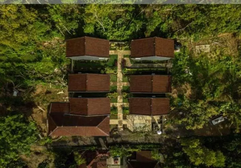 Hostelli Singgahan Bungalow By Ecommerceloka