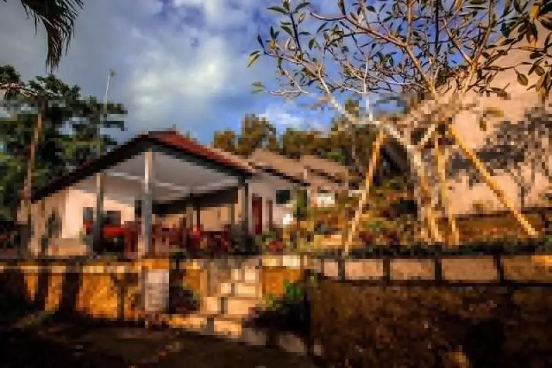 Hostelli Singgahan Bungalow By Ecommerceloka