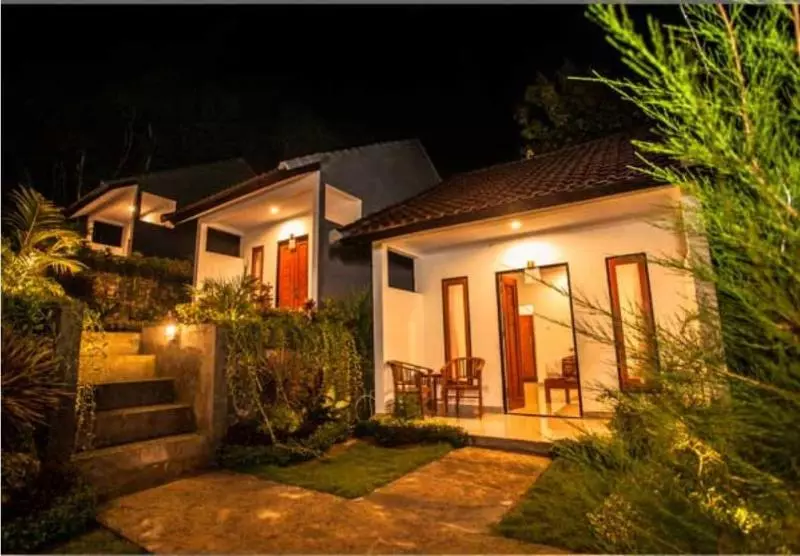 Hostelli Singgahan Bungalow By Ecommerceloka