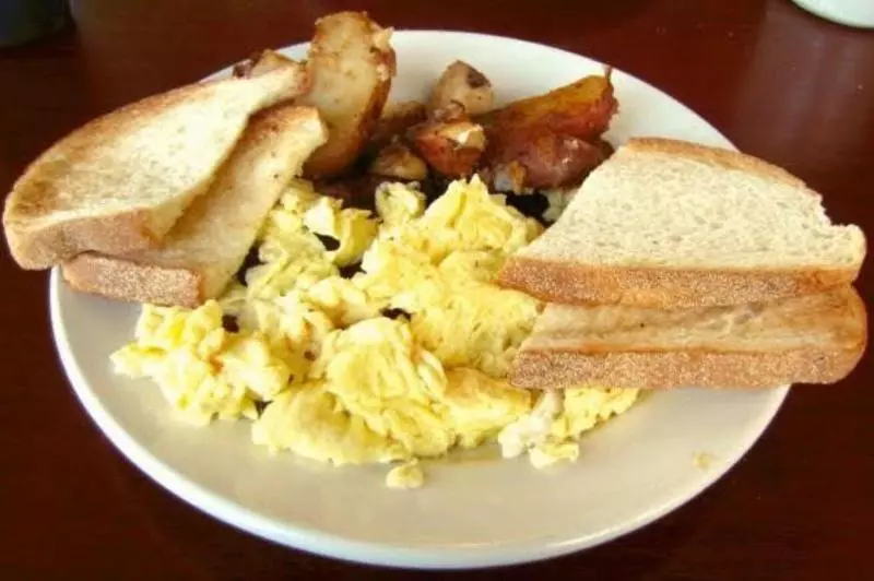 Hostelli Singgahan Bungalow By Ecommerceloka