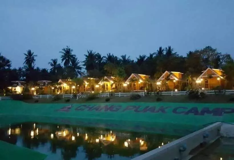 Hotelli Chang Puak Resort Damnoen Saduak