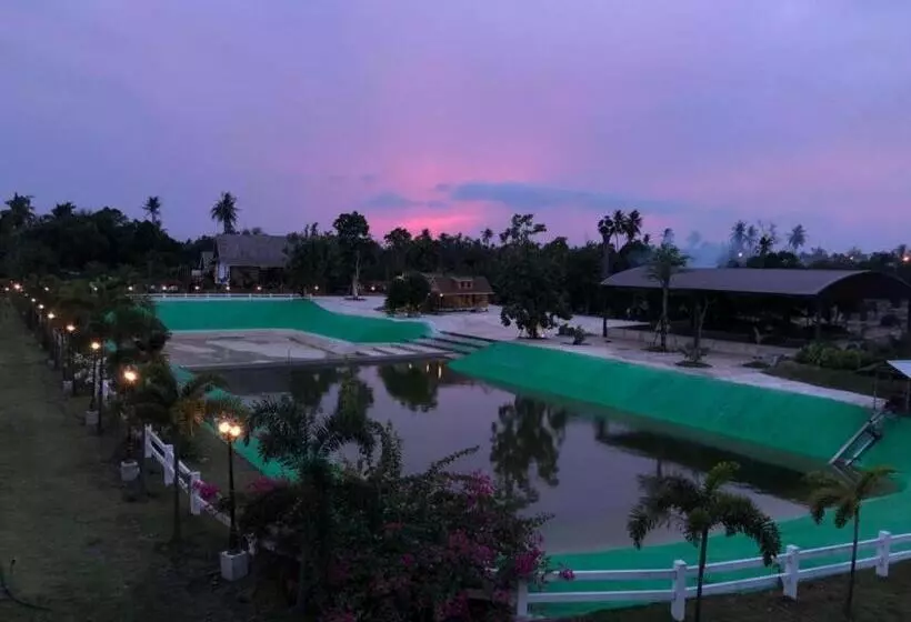 Hotelli Chang Puak Resort Damnoen Saduak