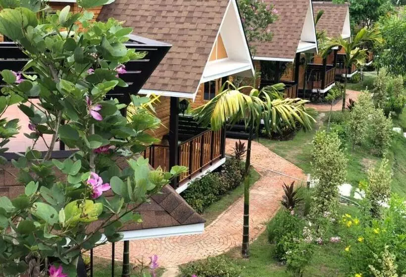 Hotelli Chang Puak Resort Damnoen Saduak