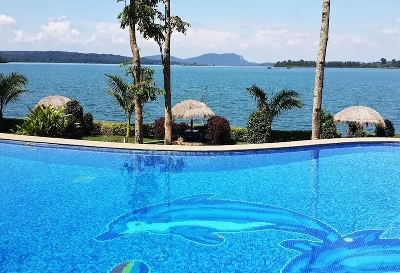 Hotelli Coorg Jungle Camp Backwater Resort