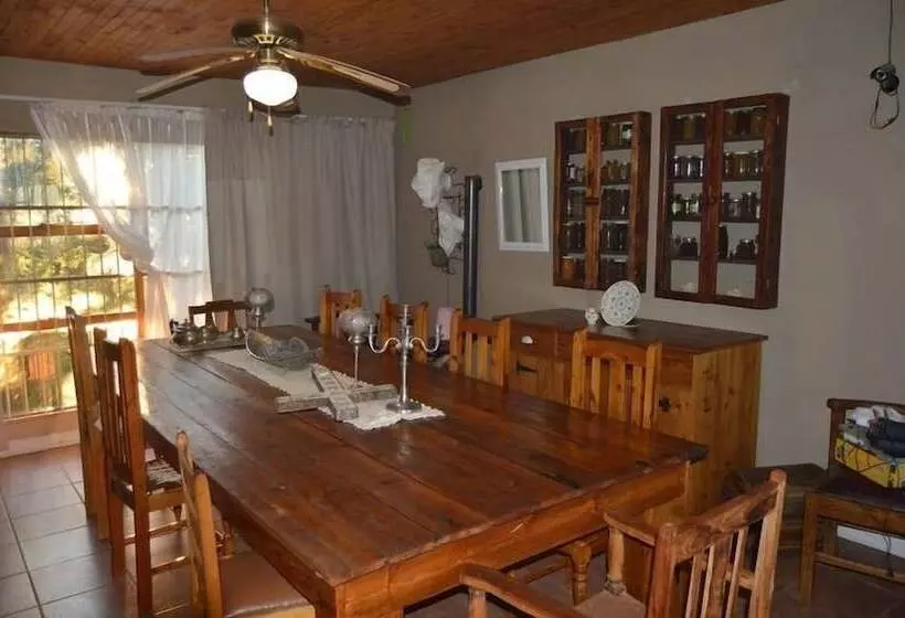 Hotelli Ladybrand Khaya Farm Lodge