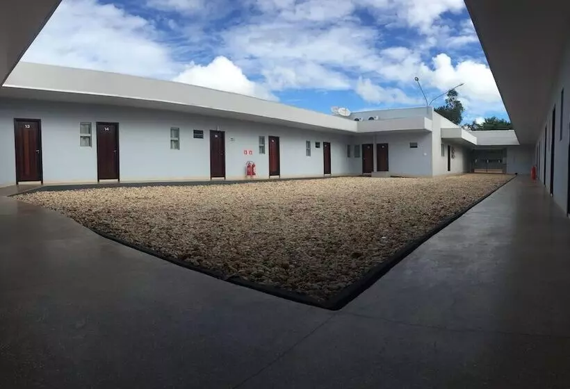 Hotelli Marini Palace