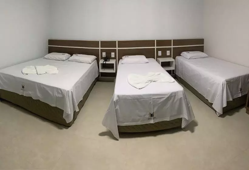 Hotelli Marini Palace