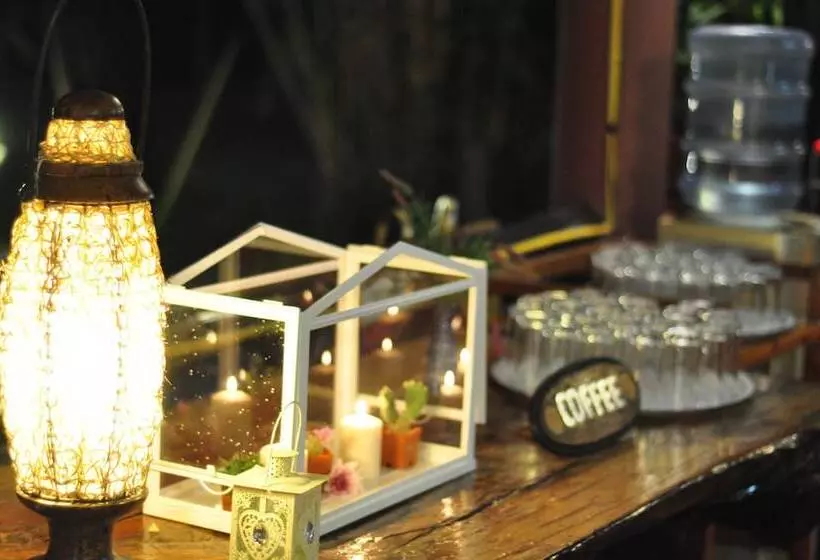 Hotelli Mek Kiri Riverkwai Resort Sha