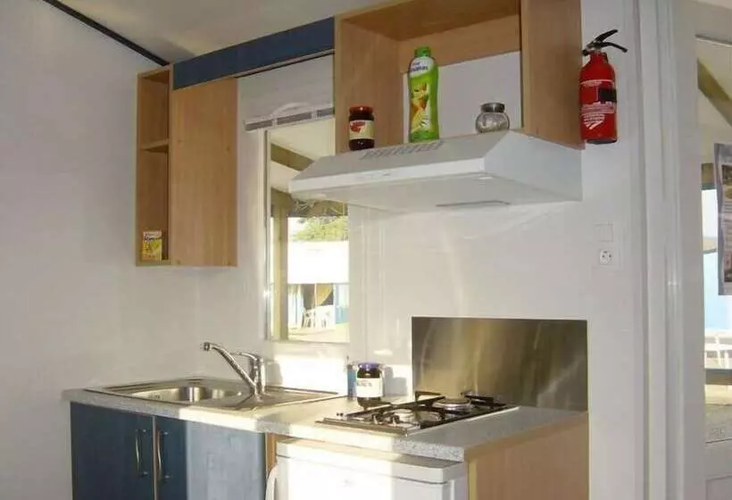 Hotelli Mobilhome Camping Arquebuse