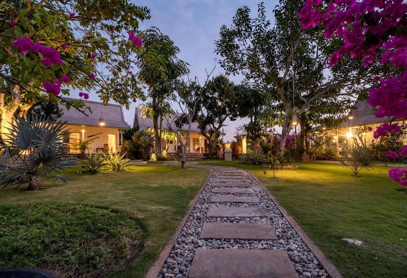 호텔 Olala Villa Nusa Penida