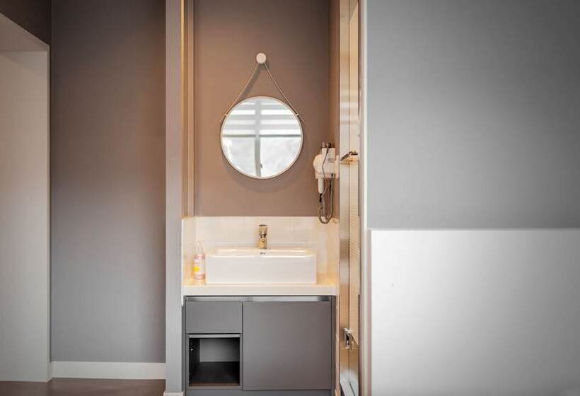 Отель Pique Nique Pension