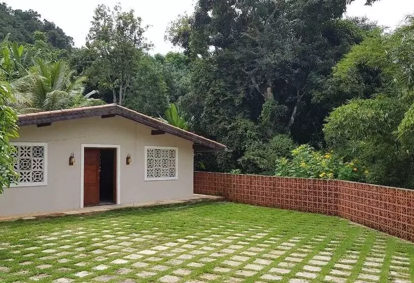 田舎風ホテル Cantinho Das Flores