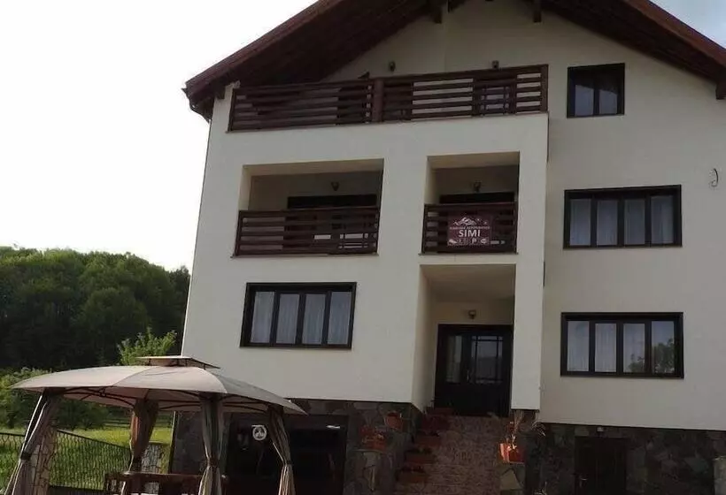 田舎風ホテル Pensiunea Simi