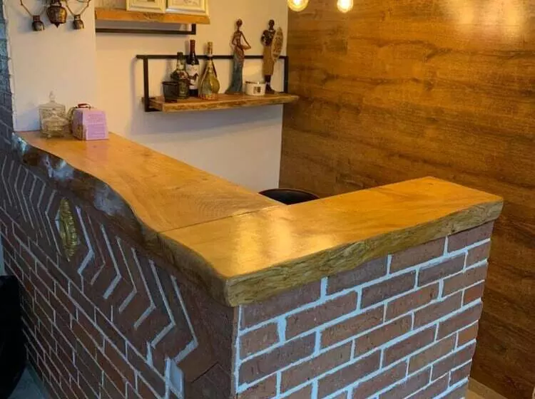 田舎風ホテル Pensiunea Simi