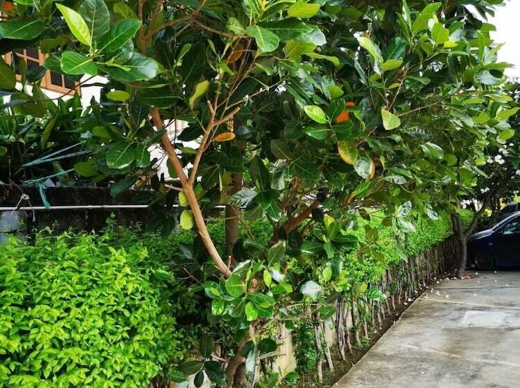 בית מלון כפרי Sab Suwarn Mansion