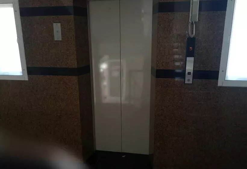 Hotelli Sab Suwarn Mansion