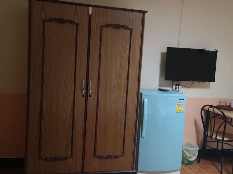 בית מלון כפרי Sab Suwarn Mansion