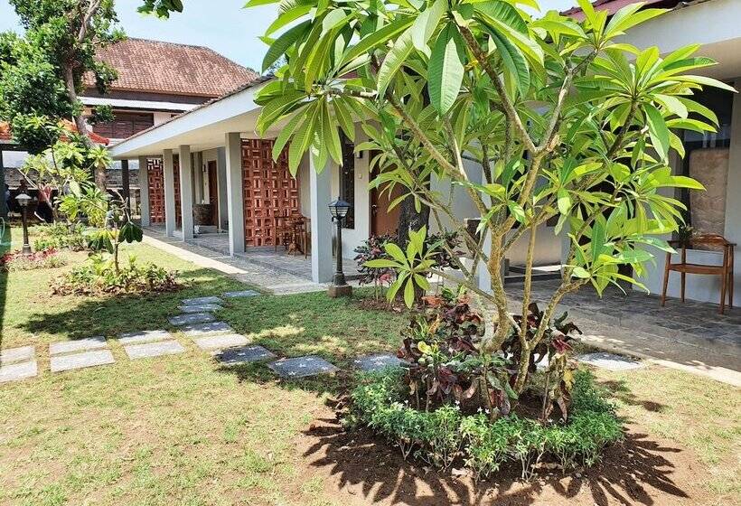 ホテル Sanur Agung