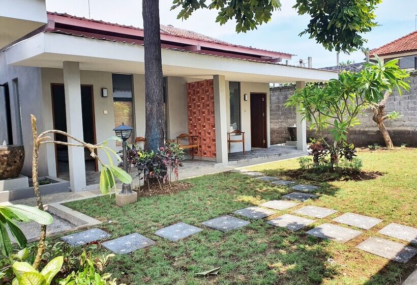 ホテル Sanur Agung