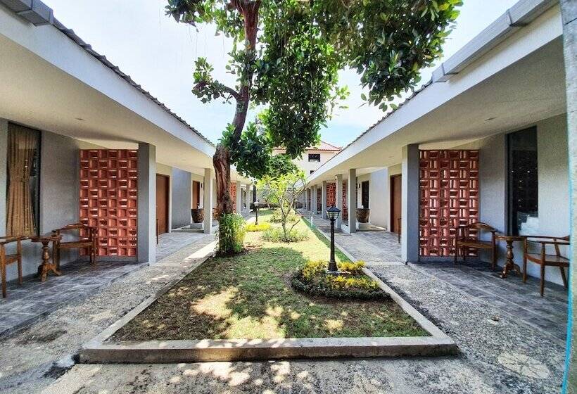 ホテル Sanur Agung