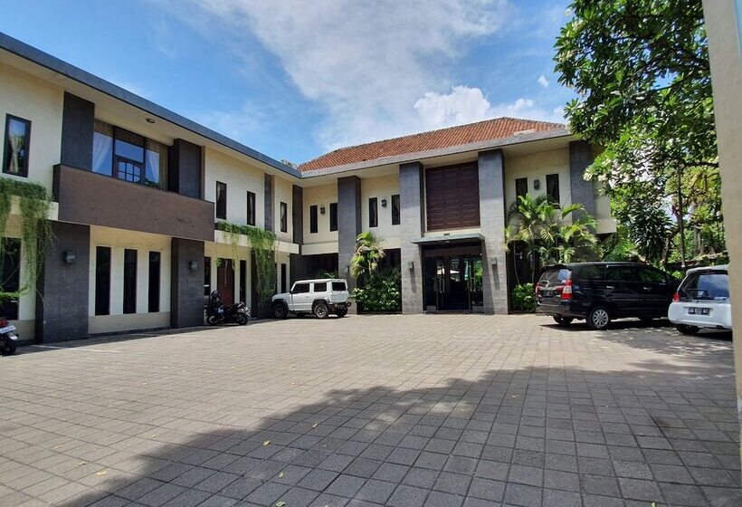 ホテル Sanur Agung