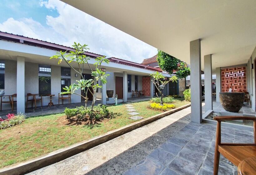 ホテル Sanur Agung