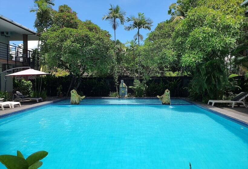 ホテル Sanur Agung