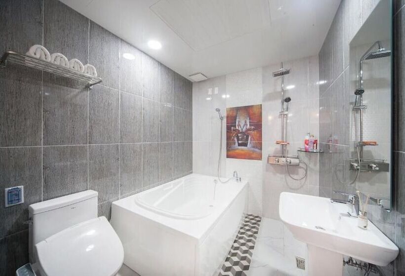 בית מלון כפרי Samho