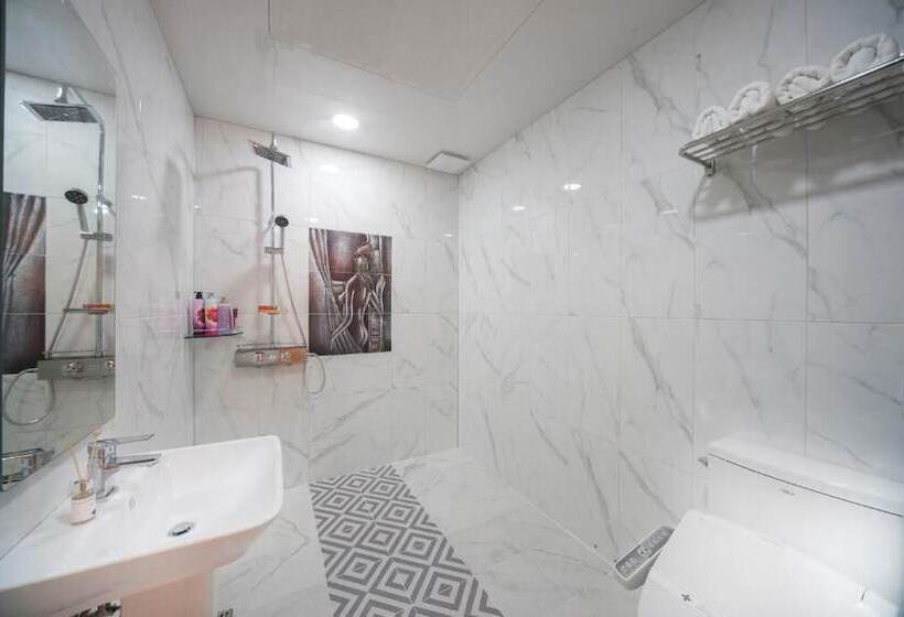 בית מלון כפרי Samho