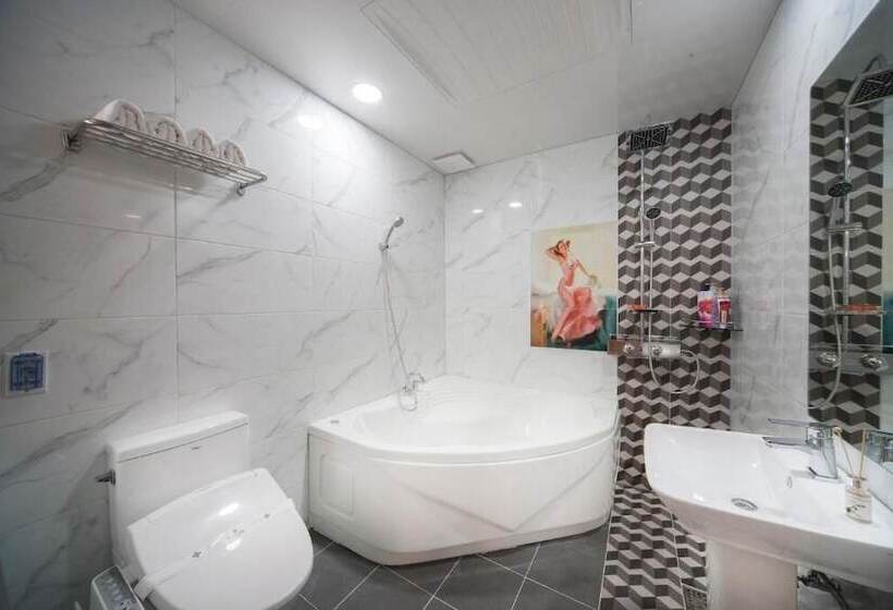 בית מלון כפרי Samho