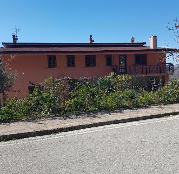 פנסיון Immersi Nella Natura