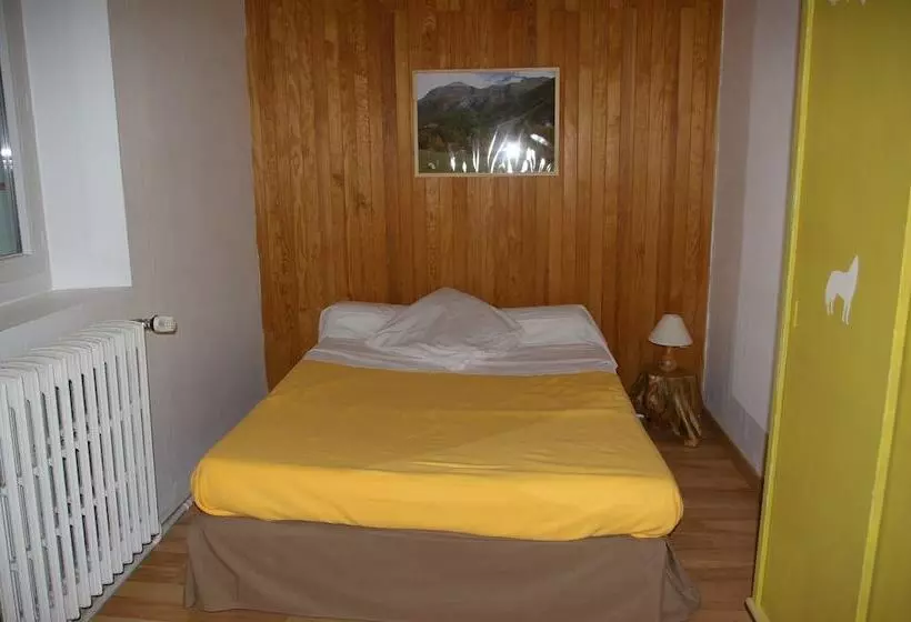 Majatalo Le Belvédère De Sainte Anne