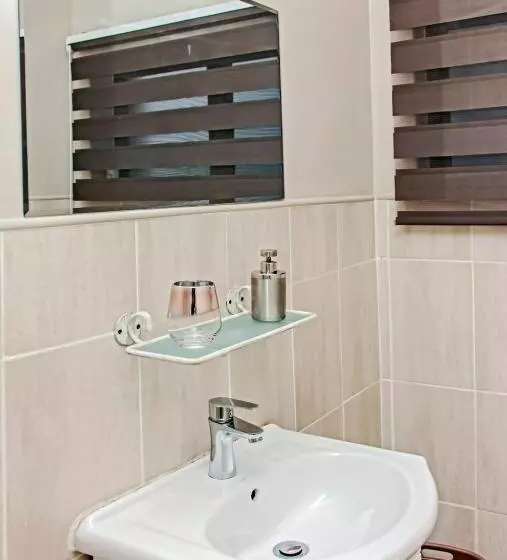 Majatalo Villa Le View Guesthouse