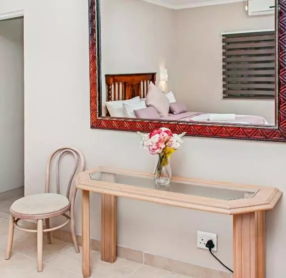 Majatalo Villa Le View Guesthouse