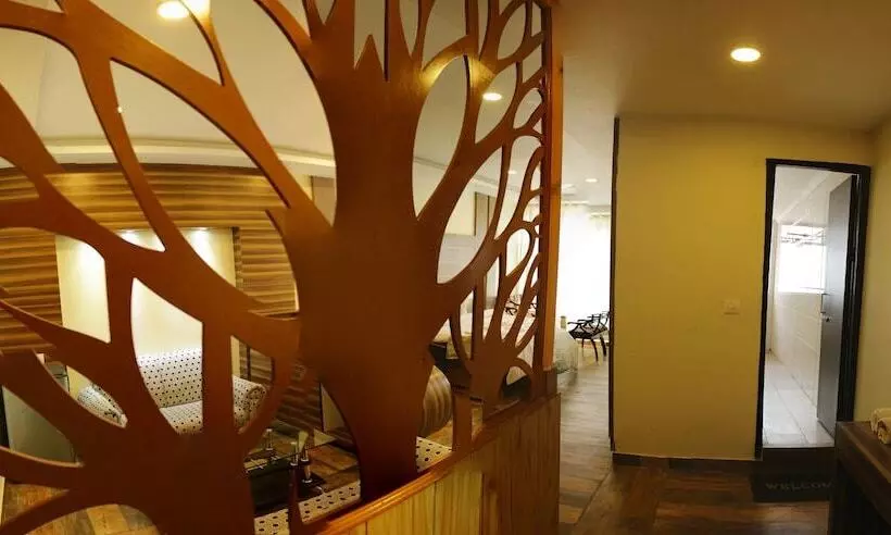 Wowstayz Hotel Sapphire