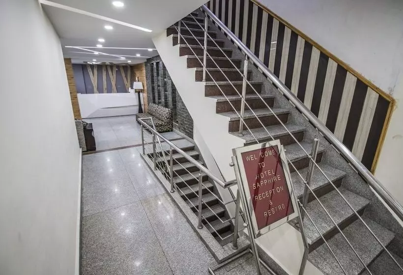 Wowstayz Hotel Sapphire