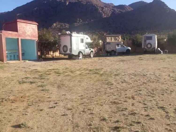 Aamiaismajoitus (B&B) Camping La Vallee De Tarsouate