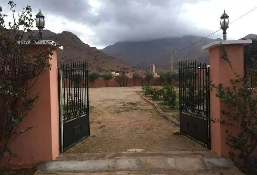 Aamiaismajoitus (B&B) Camping La Vallee De Tarsouate